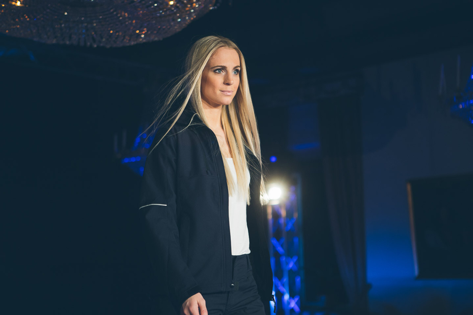 PROFEEL_FFF_SUNBYHOLM_160504_ADAM8884