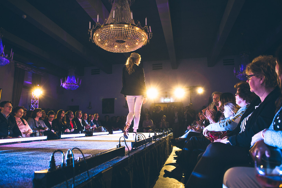 PROFEEL_FFF_SUNBYHOLM_160504_ADAM9003