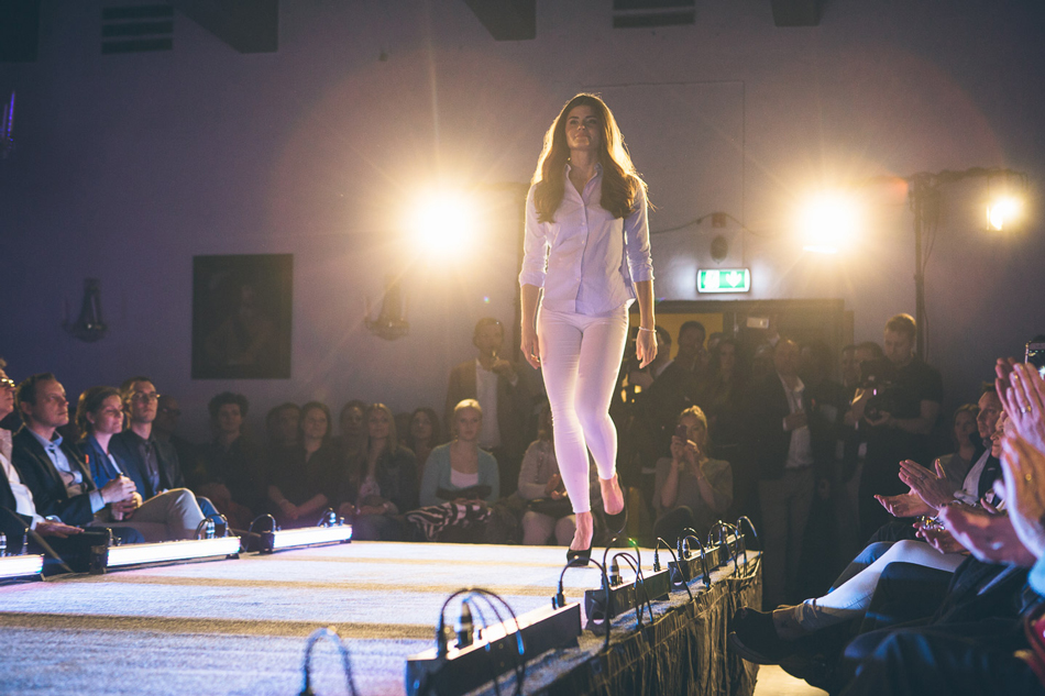 PROFEEL_FFF_SUNBYHOLM_160504_ADAM9044