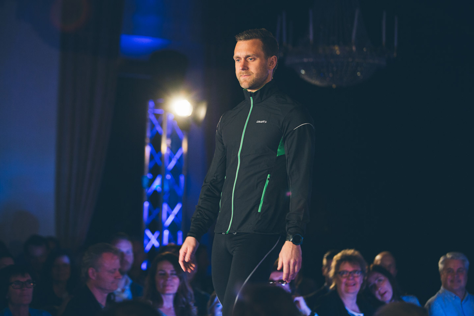 PROFEEL_FFF_SUNBYHOLM_160504_ADAM9523