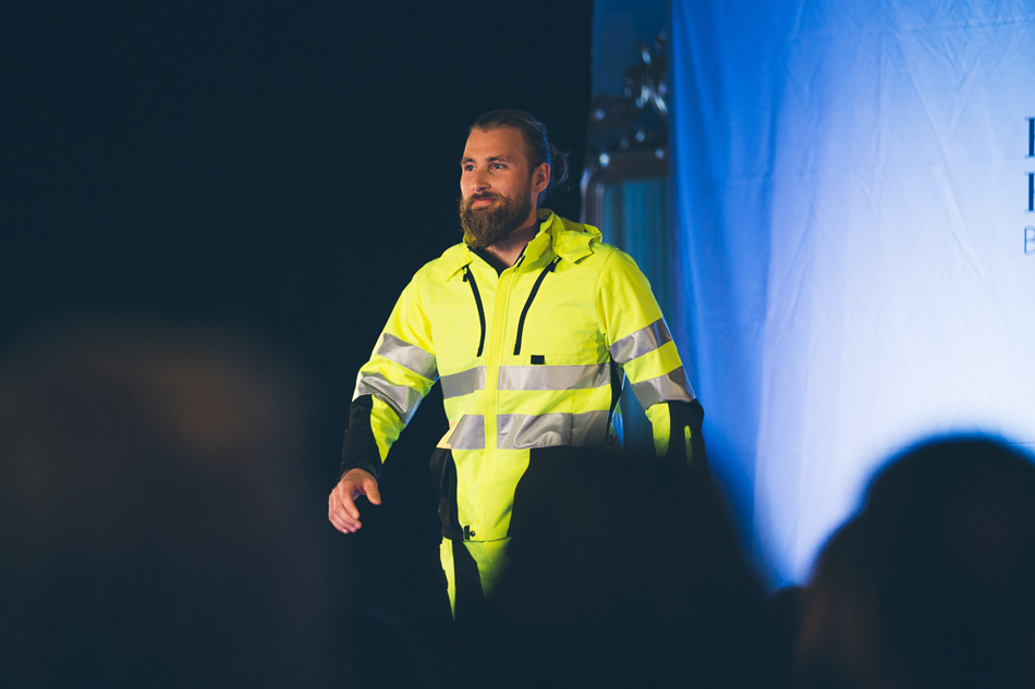 PROFEEL_FFF_SUNBYHOLM_160504_ADAM9583