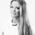 Profilbild på Nina Löfgren